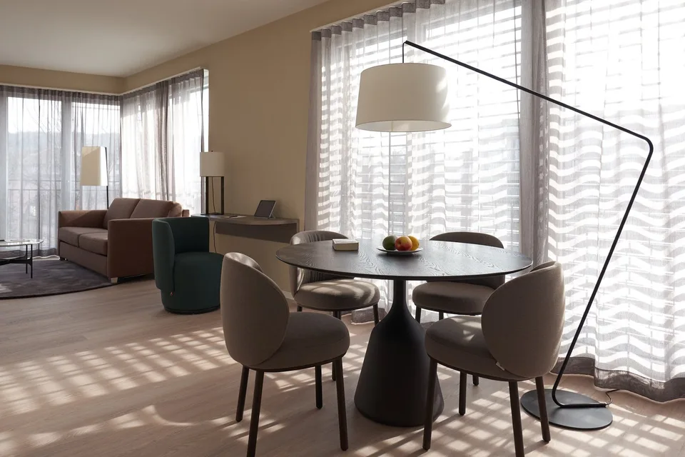 2-Zimmer Apartment möbliert und neu renoviert in Zürich Oerlikon