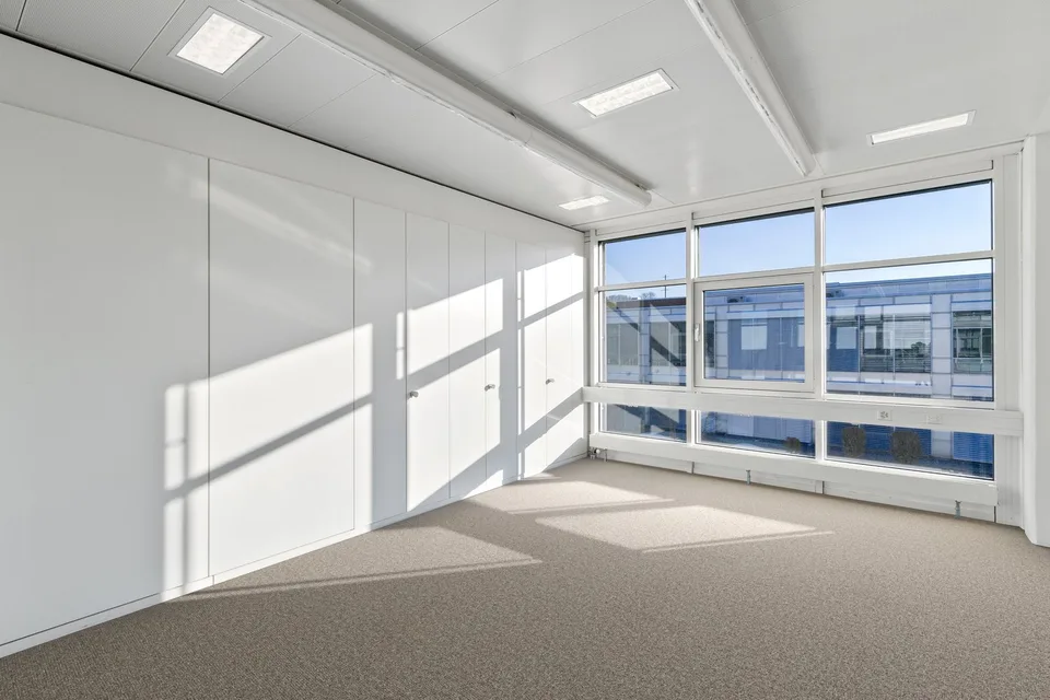 Bürofläche im Gewerbeareal Sihlbrugg