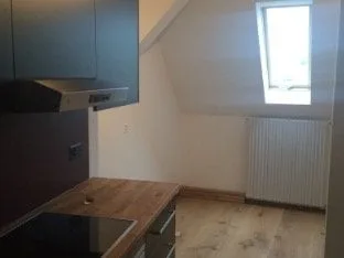 Dachgeschoß-Duplex mit Charme, letztes Stockwerk, Aufzug