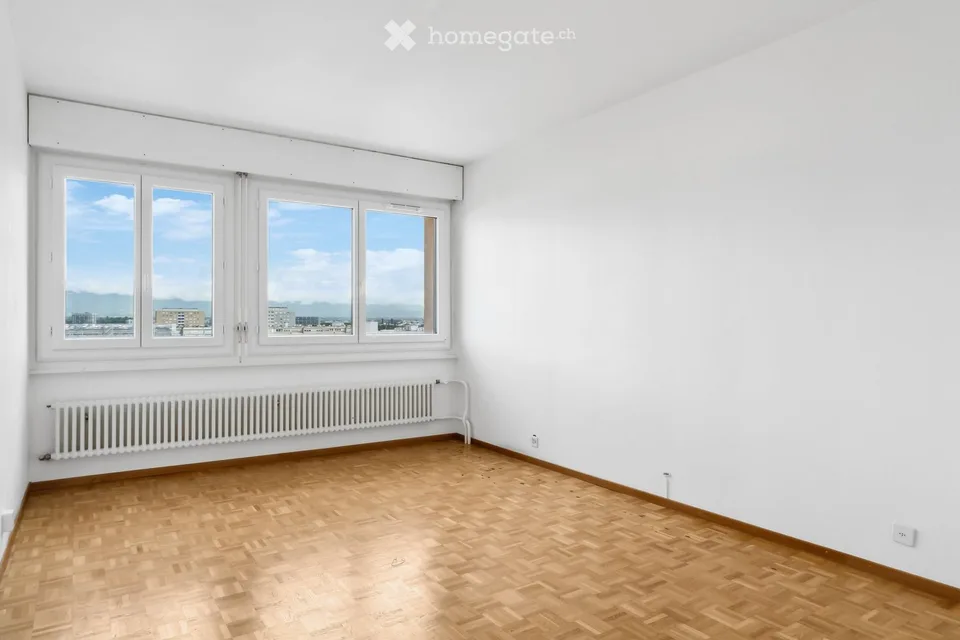 Beautiful 6-room duplex with panoramic views in Onex