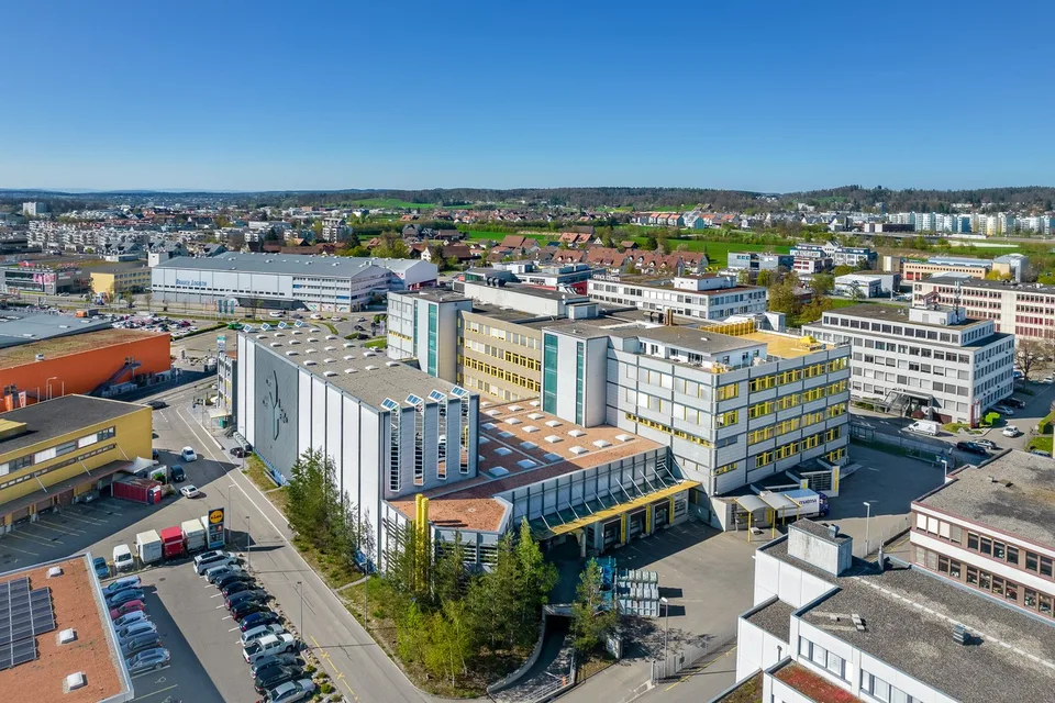 Umzug mit Perspektiven - Gewerbeflächen an zentraler Lage in Volketswil