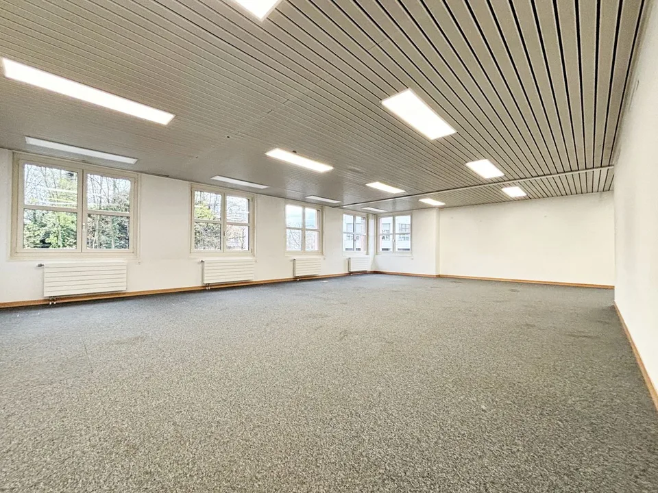 Prachtfläche von Büroraum im Zentrum von Nyon – Foto 7 von 12