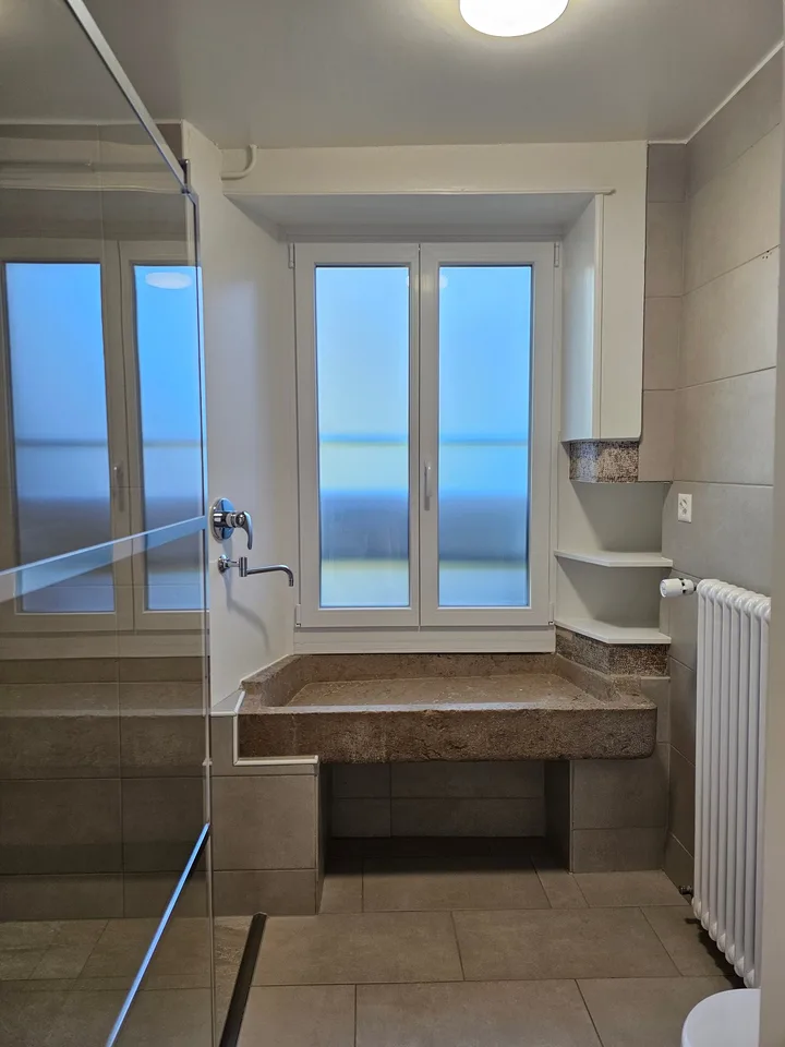 Appartamento ristrutturato di 2.5 locali a Môtiers – foto 8 di 12