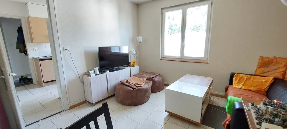 Helles 3-Zimmer-Apartement mit Balkon in Fleurier – Foto 6 von 7