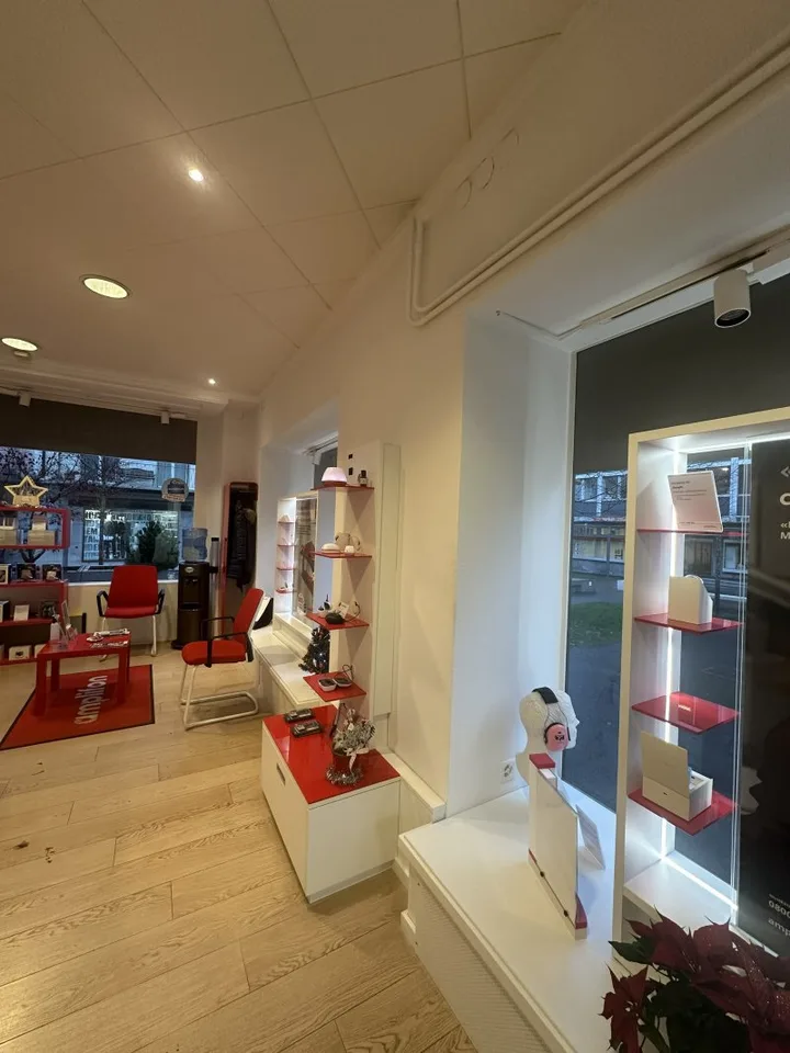 03160 - Commerciale - Rue des Bourguignons 8 - Monthey