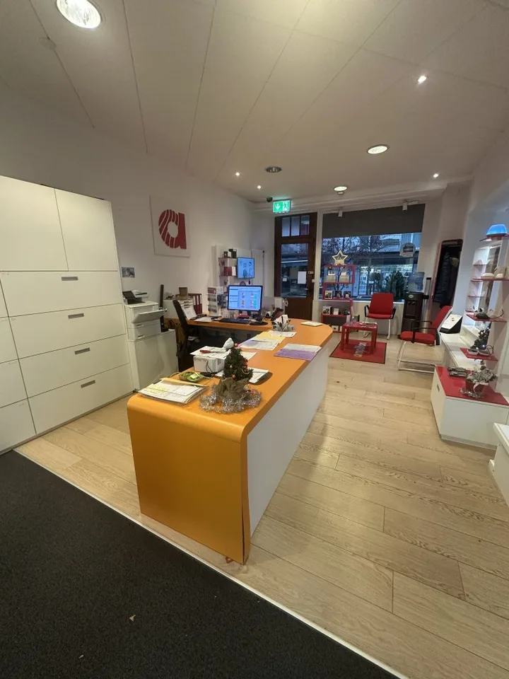 03160 - Commerciale - Rue des Bourguignons 8 - Monthey