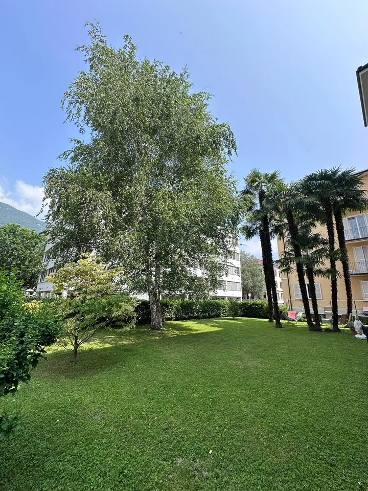 Location 5,5 pièces complètement rénové dans une maison d'époque – position privilégiée