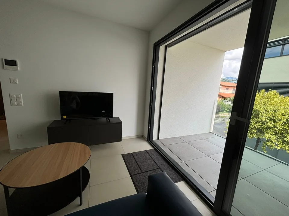 Bel appartement de trois pièces meublé - Loyer tout compris