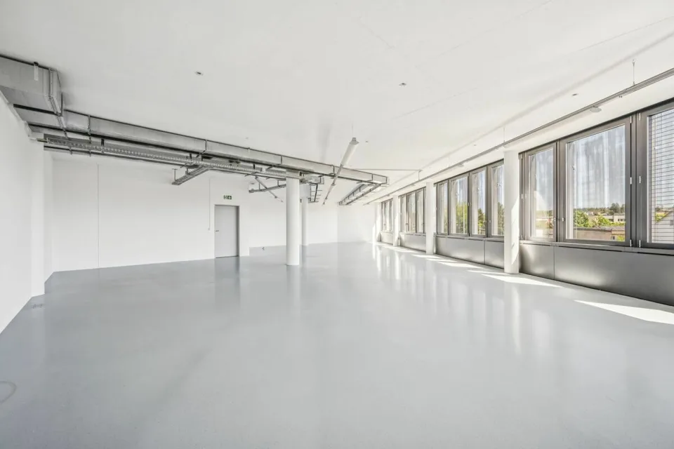 Zürichstrasse 72: Spazio ufficio di 199 m²
