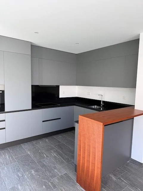 Moderne Reihenvilla zur Miete in Bioggio