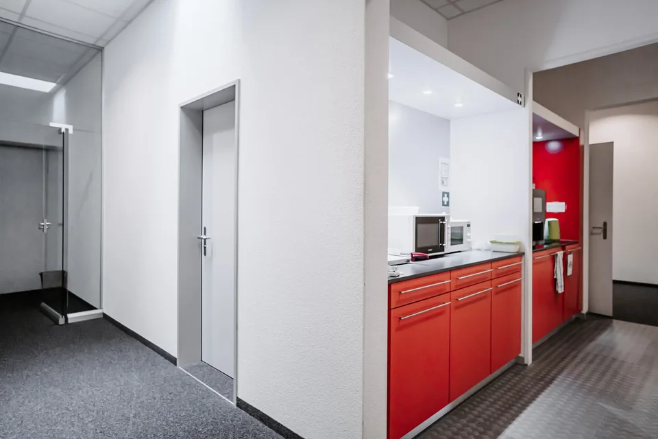 Bürohaus in den AROVA Hallen – Foto 10 von 14