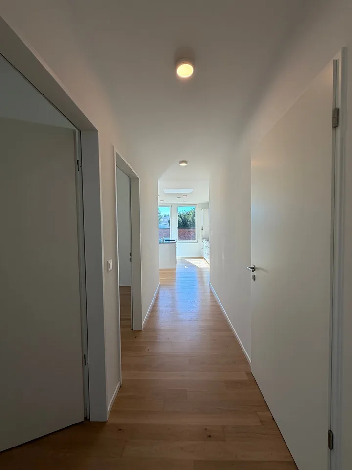 Appartamento lussuoso & senza barriere di 4,5 locali con giardino privato
