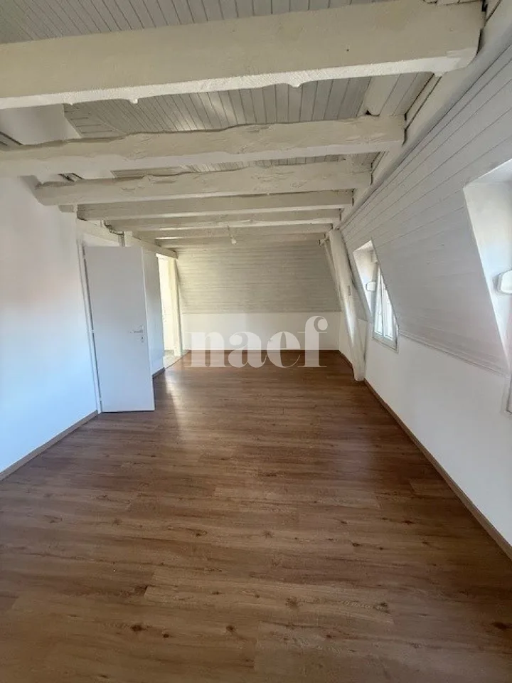 Appartement de 1.5 pièces au 5e étage avec ascenseur