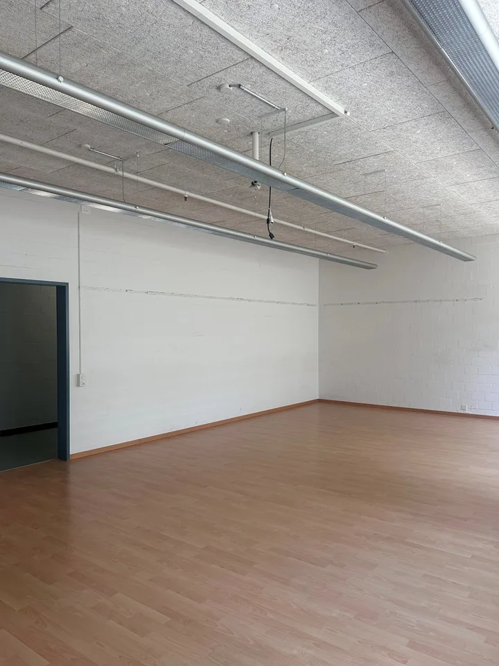 Bureau moderne dans un excellent emplacement