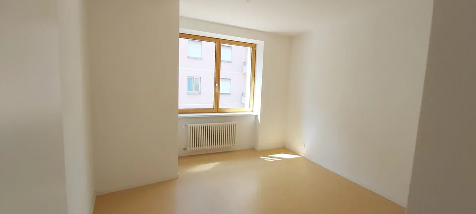 Helle 4.5 Zimmer in Minergie-Gebäude – Foto 6 von 6