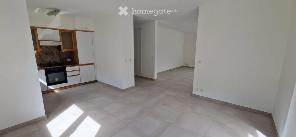 Miete 5-Zimmer-Wohnung in Rivera