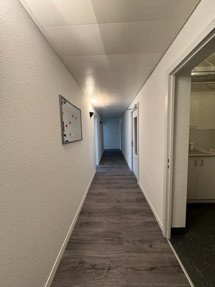 Office space in perfect traffic location and directly at Gümligen train station – photo 8 of 10