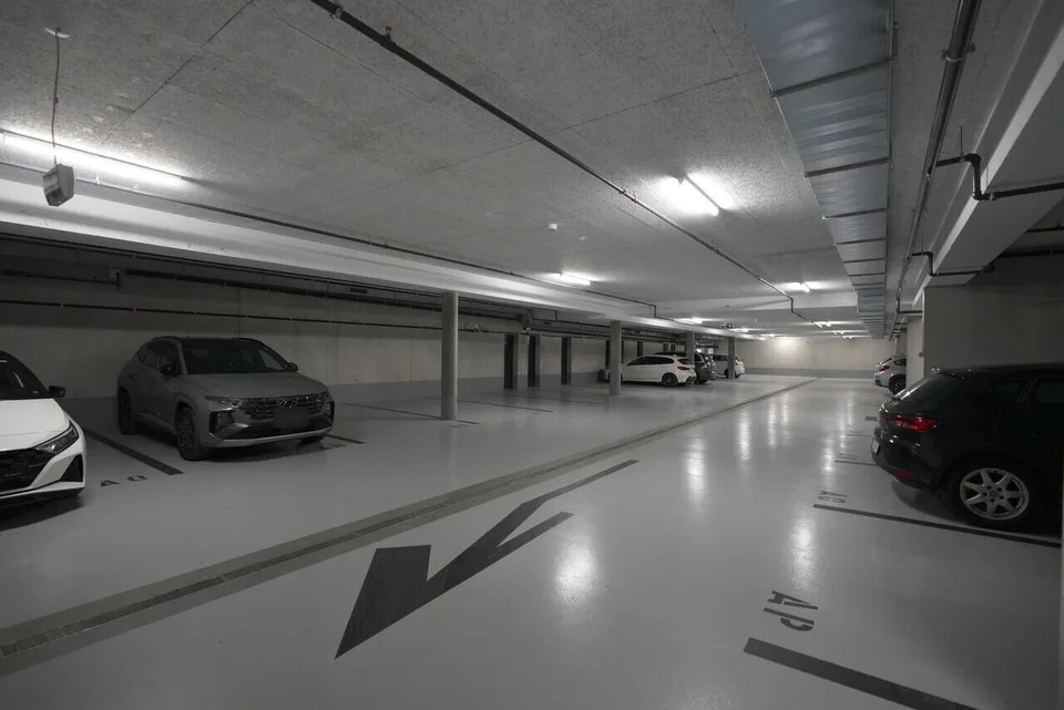 PLACES DE PARC INTÉRIEURES  CENTRE-VILLE DE SIERRE