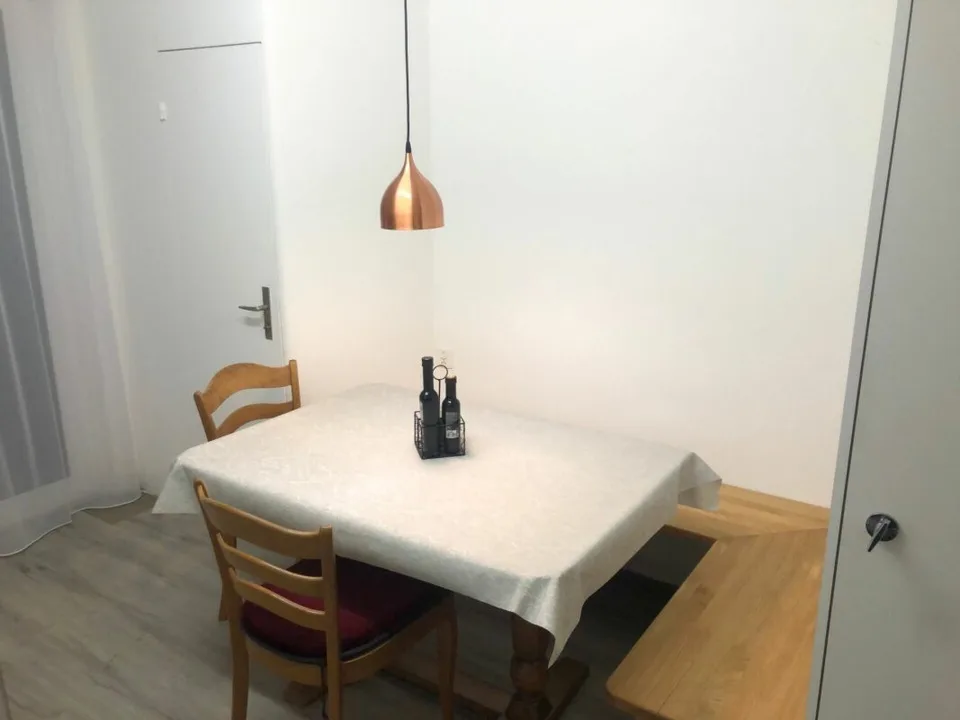 Zimmer zu vermieten