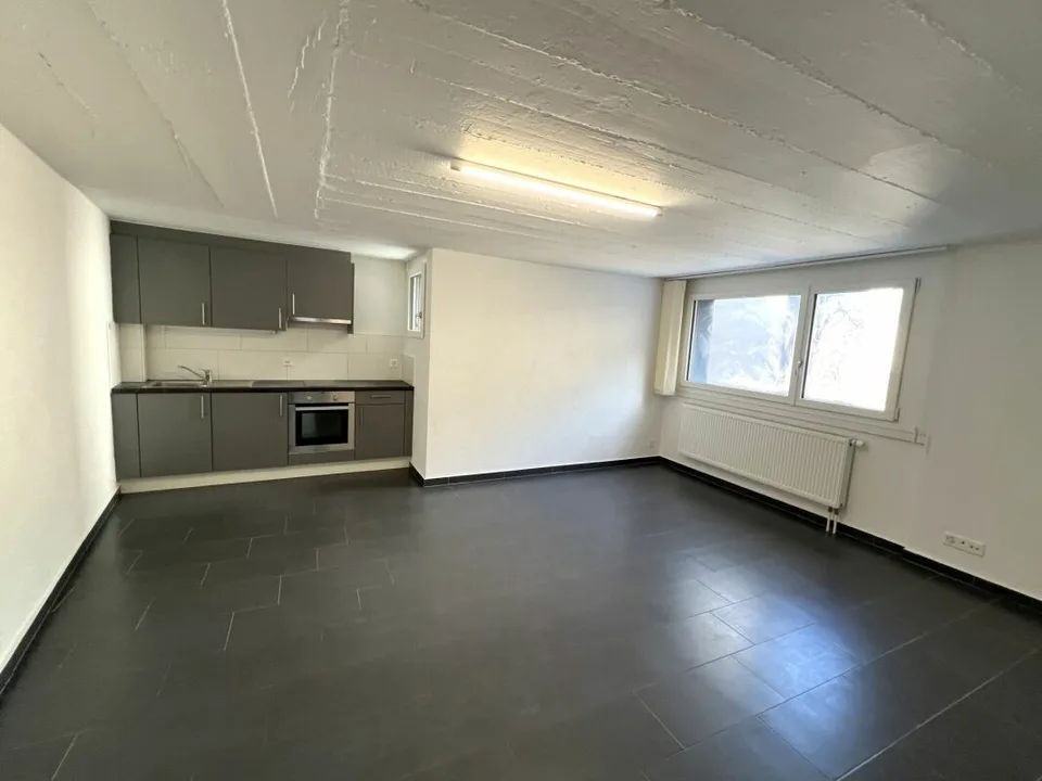 St-Imier, monolocale al 2° piano nel centro città