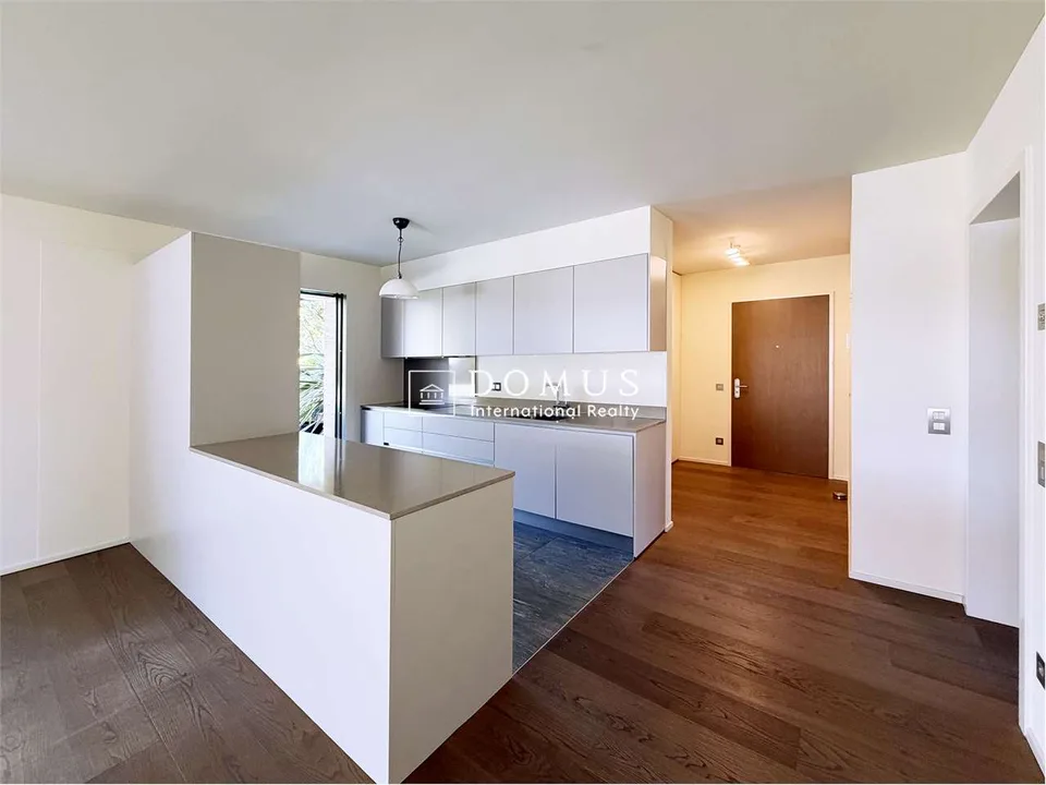 Elegantes Appartement mit Terrasse und Garten