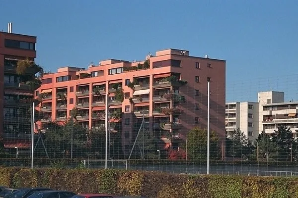 Motorradparkplatz in Zürich (8048) mieten