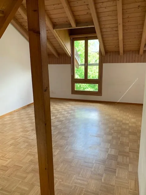 Charmant appartement maisonnette de 5,5 pièces à Untervaz