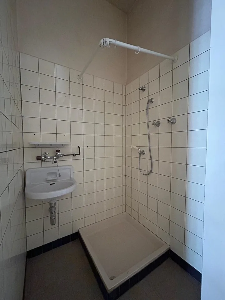 Zu vermieten: Helles und geräumiges Büro Avenue Léopold-Robert 88 – Foto 6 von 9