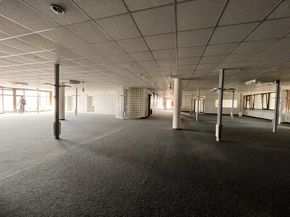 Surface of 605 m2 - Flexible Lease