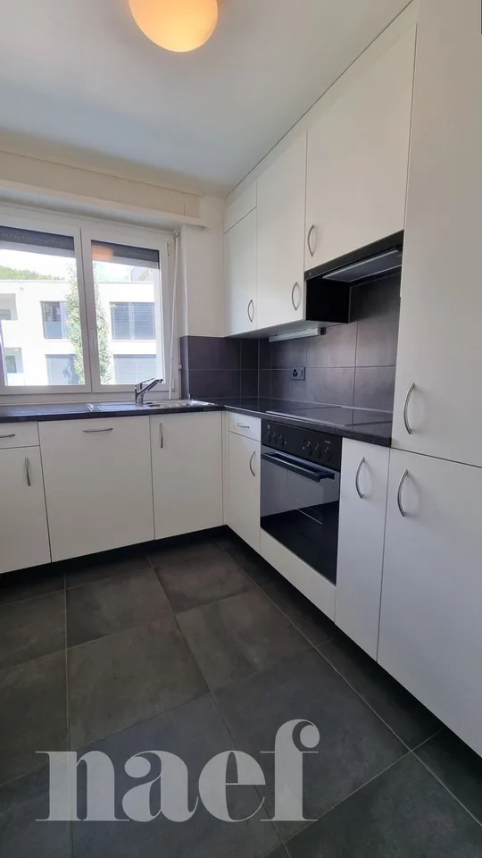 Appartement de 3.5 pièces au rez-de-chausée