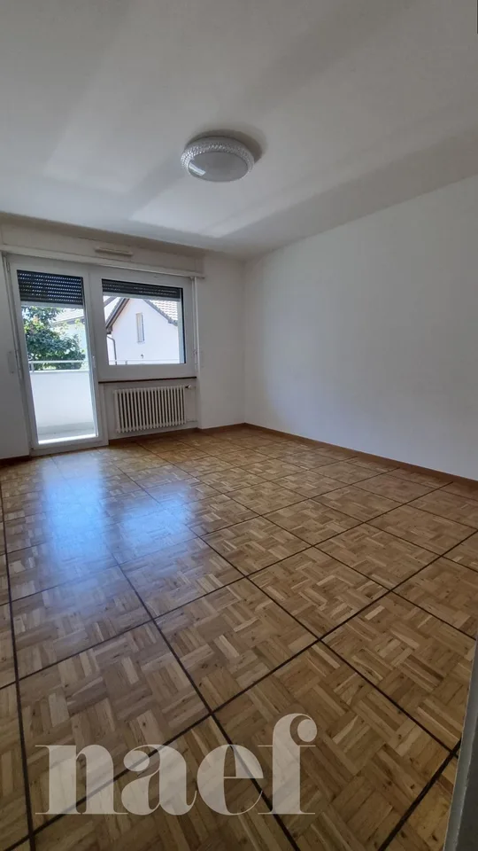 Appartement de 3.5 pièces au rez-de-chausée