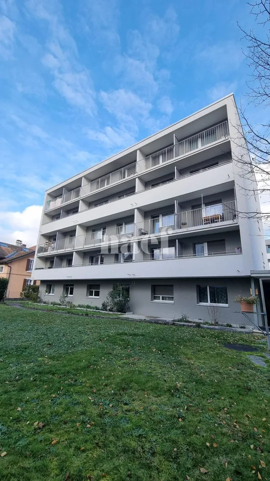 Appartement de 3.5 pièces au rez-de-chausée