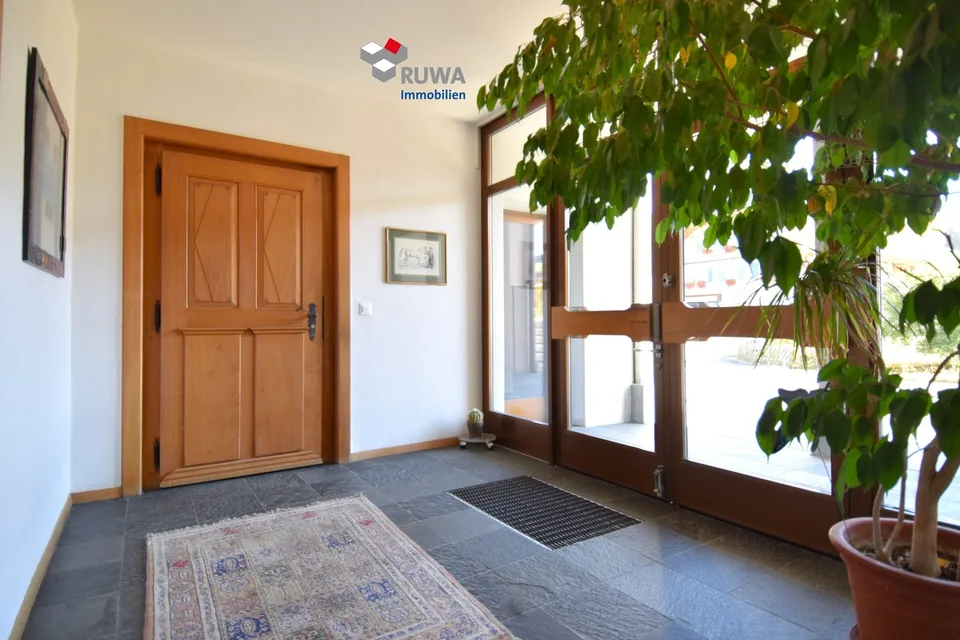 Traumhafte 4-Zimmer-Wohnung im historischen "Haus zum Araber"