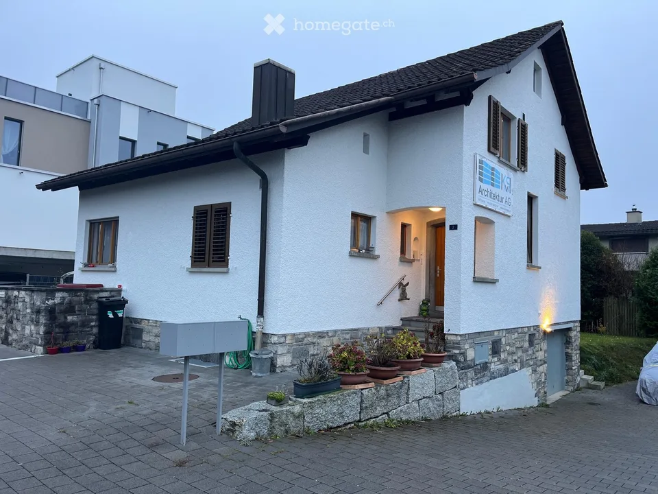 Chambre gratuite dans appartement meublé à Buchs SG