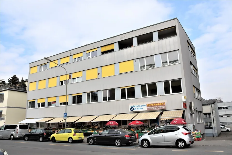 Office on the 1st floor - 237m2 – photo 7 of 7