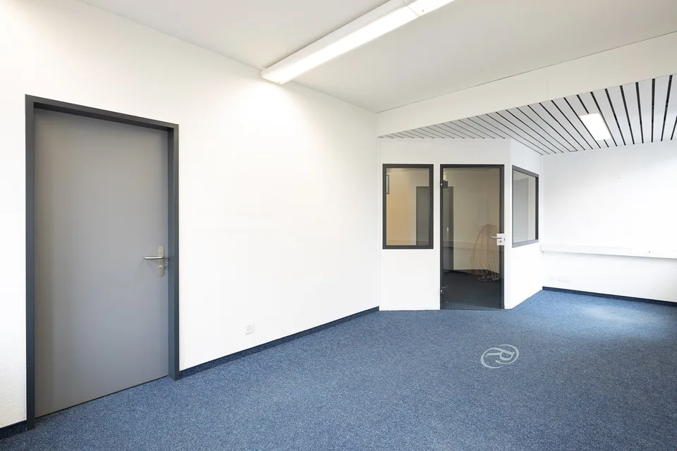 Büroräume mit Werkstatt – Foto 6 von 11