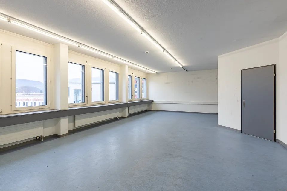 Büroräume mit Werkstatt – Foto 9 von 11