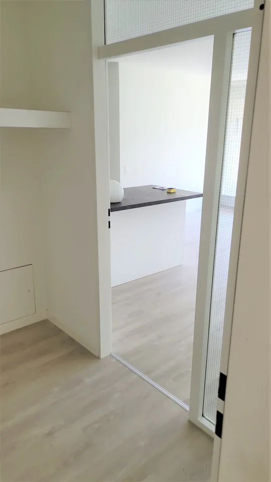 Moderne 3.5-Zimmer-Wohnung mit Balkon in Oberwil BL