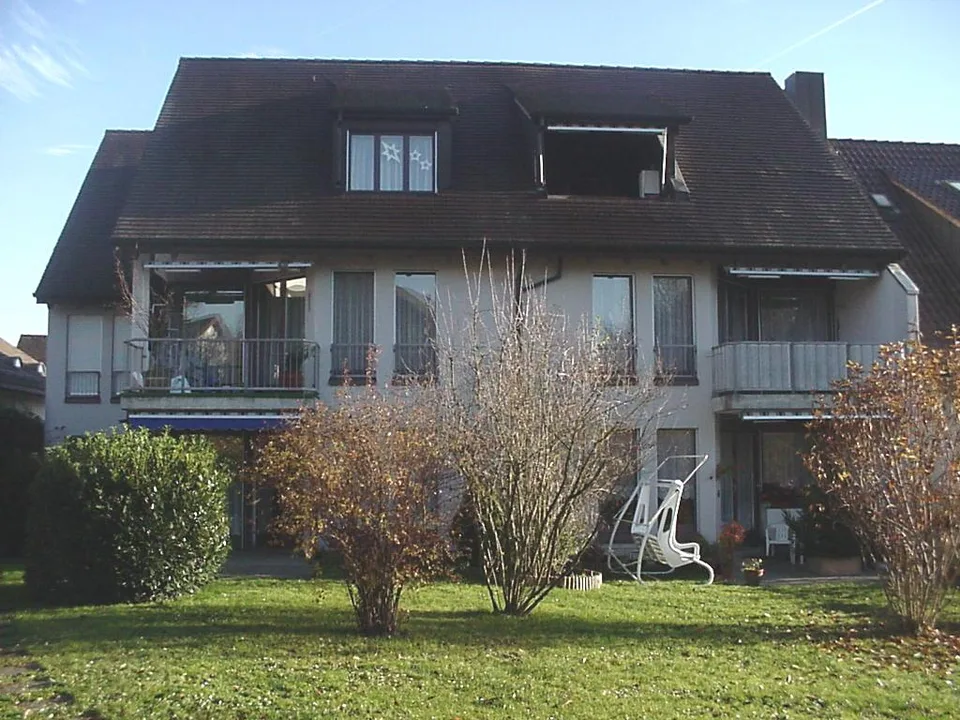 Moderne 3.5-Zimmer-Wohnung mit Balkon in Oberwil BL