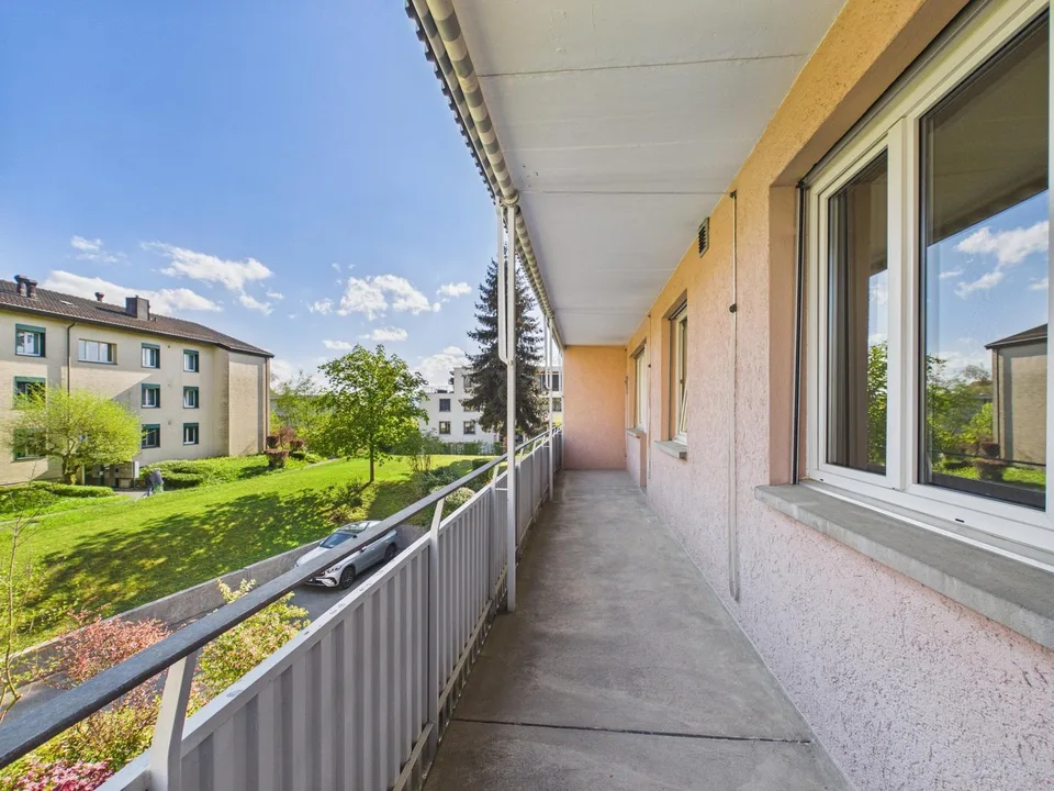Incantevole appartamento 2 locali con balcone a Zürich-Witikon – foto 16 di 17