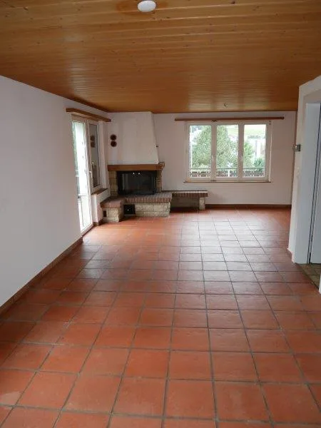 Incantevole appartamento maisonette 4.5 locali con balcone e camino a Ulisbach