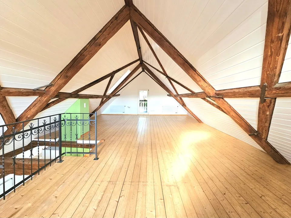 4.5 Zimmer-Maisonettewohnung im Riegelbau-Stil