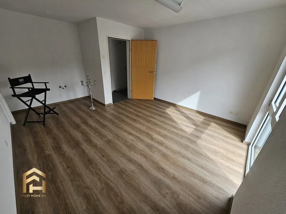 Zimmer inkl. eigenem Badezimmer zu vermieten