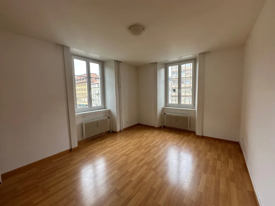 05399 - Wohnung - Léopold-Robert 61 - La Chaux-de-Fonds