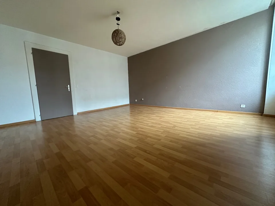 05399 - Wohnung - Léopold-Robert 61 - La Chaux-de-Fonds