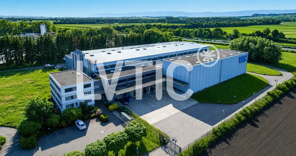 Halle logistique et bureaux de 7200 m2 divisibles à louer à Avenches