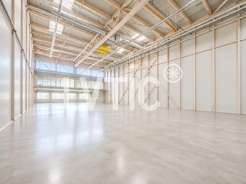 Halle logistique et bureaux de 7200 m2 divisibles à louer à Avenches – foto 13 di 13
