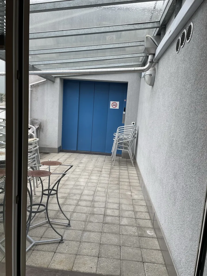 Spazi ufficiali 35 m2 al piano superiore – foto 9 di 12