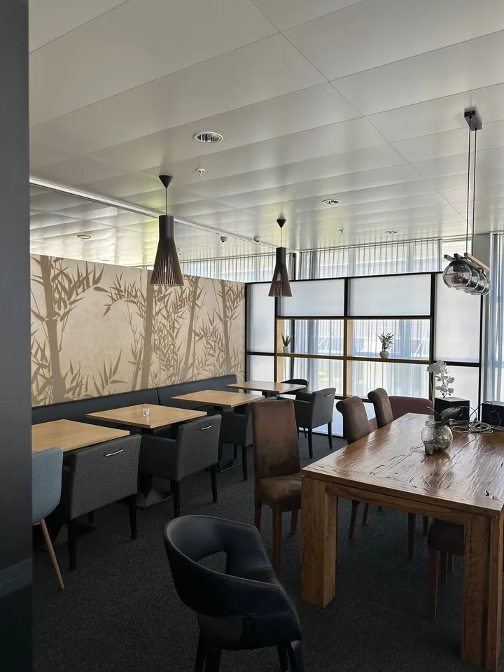 Attraktive Gewerbe- oder Gastrofläche im Bönicenter Thalwil – Top-Lage mit hoher Kundenfrequenz