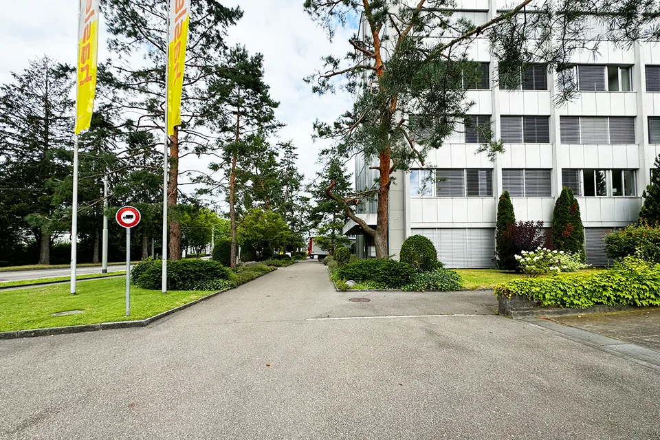 Locali di formazione pronti per l'occupazione in una zona ben situata a Winterthur – foto 15 di 18